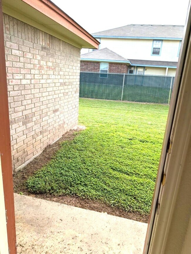 Photo - 4302 Jeff Scott Dr Unit 4302 C