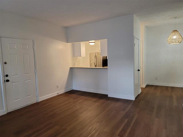 Photo - 1503 N Garrett Ave Unit 204