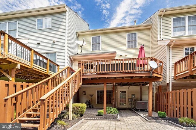 Photo - 14220 Madrigal Dr