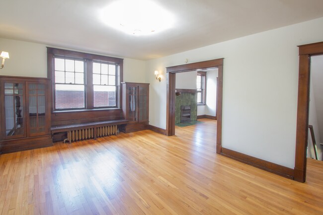 Photo - 414 Franklin Ave Unit 2R