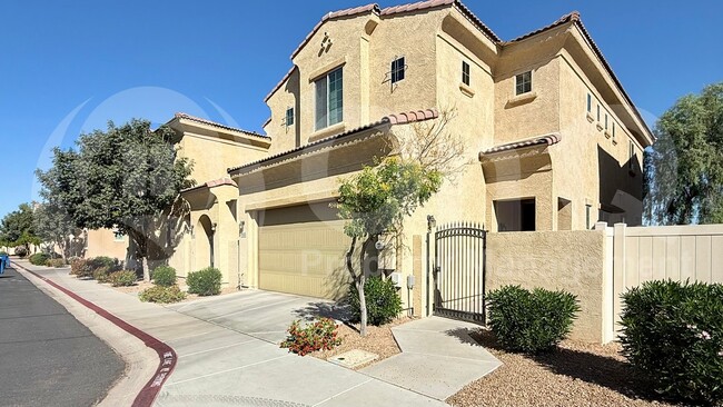 Photo - 1367 S Country Club Dr