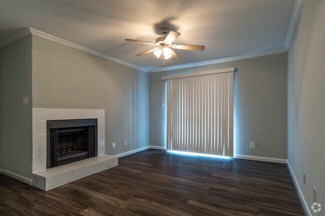 Living Room (A)