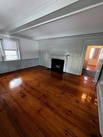 25 Pleasant St Unit 25
