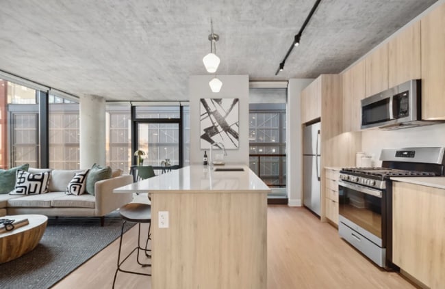 Photo - 1020 W Jackson Blvd