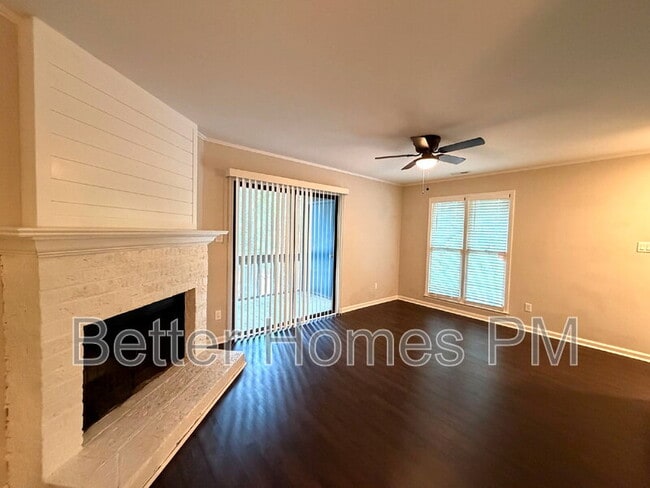 Photo - 4840 N New Hope Rd Unit Apartment D