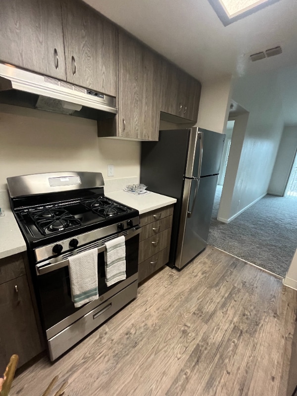Building Photo - 9231 Elk Grove Florin Rd Rental