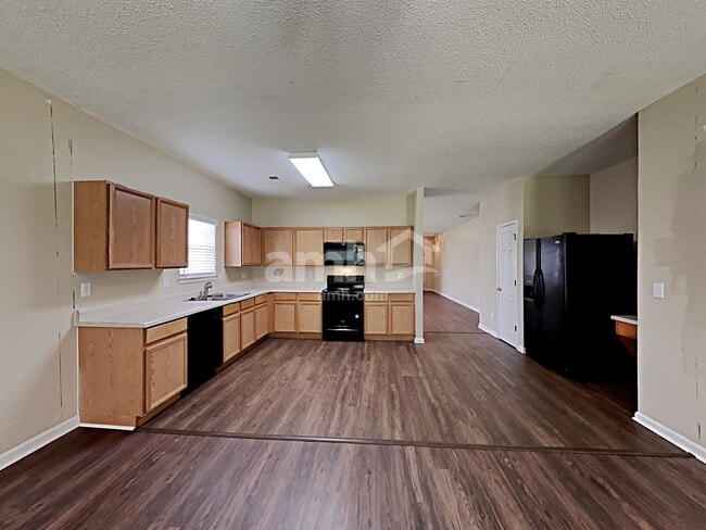 Photo - 2006 Farm Hill Ct