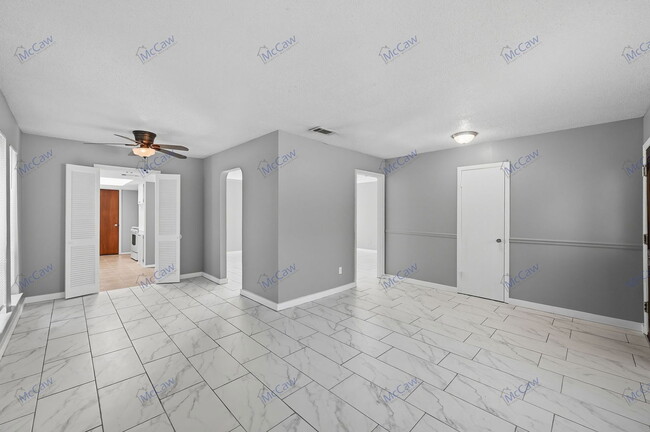 Photo - 3538 Hacienda Dr