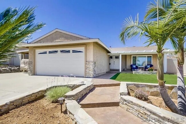 Photo - 10142 White Pine Ln