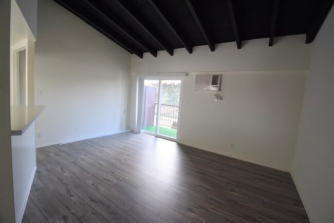 Photo - 5939 Cedros Ave Unit G