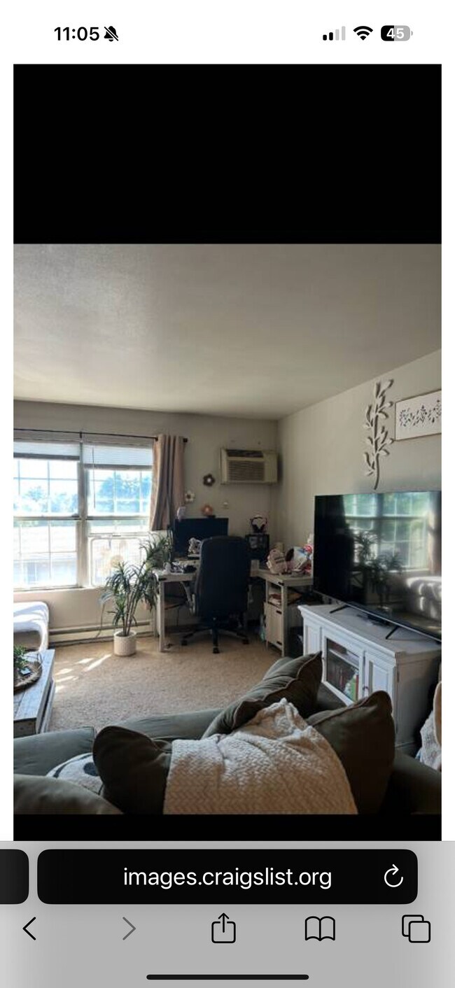 Photo - 2021 Sylvan Way