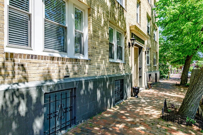 Photo - 197 Pine St Unidad 14