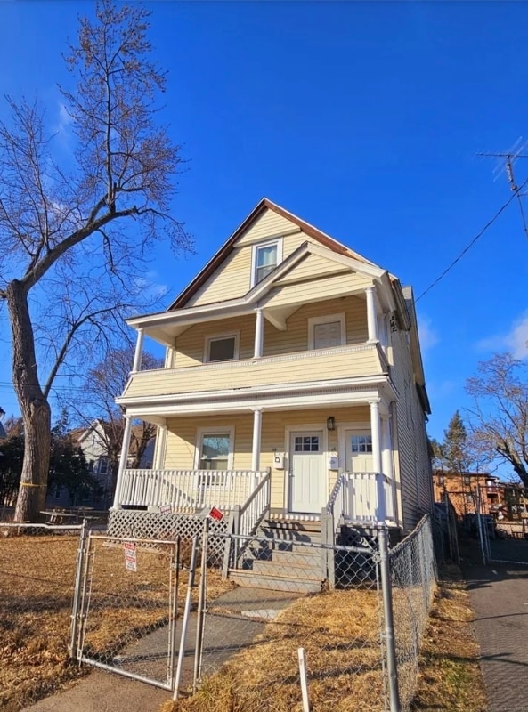 Building Photo - 50 1/2 Annawan St Rental