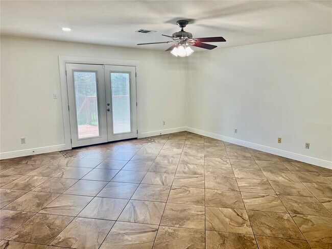 Photo - 11210 Kingsgate Dr
