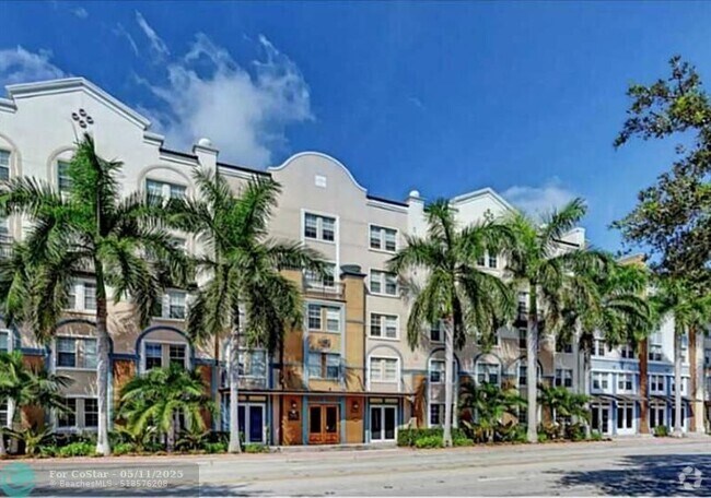 Building Photo - 533 NE 3rd Ave Unit 439 Rental