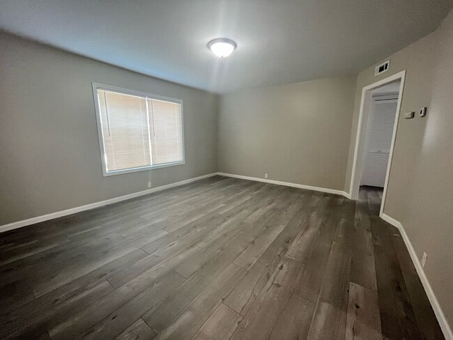Photo - Eisenhower Apartments
