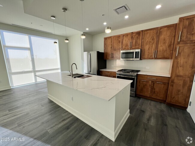 Building Photo - 5315 E High St Unit A201 Rental