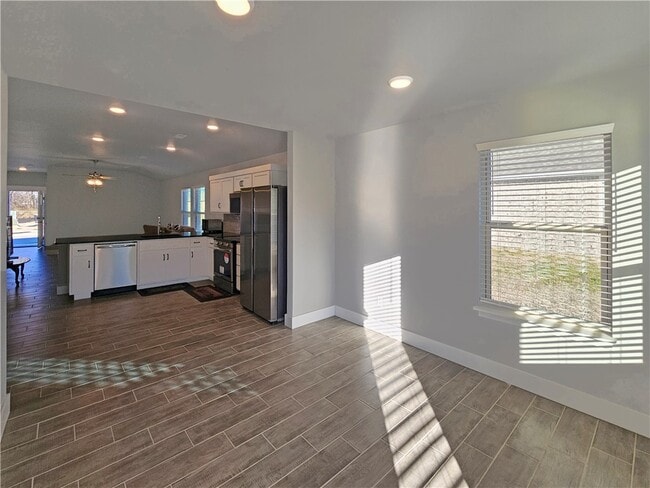 Photo - 2091 Bluebonnet Ln