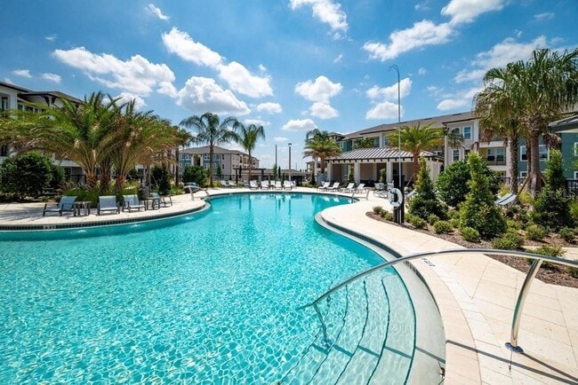 Building Photo - 15000 Stratus Lp Unit B1