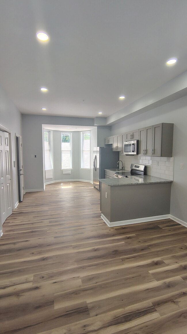 Photo - 3412 N 19th St Unit 2