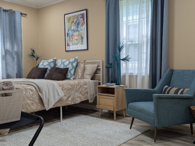 Photo - 100 Fairfield Pl NW