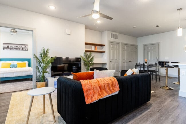 Photo - 3930 Westcliff Rd Unidad ID1228633P