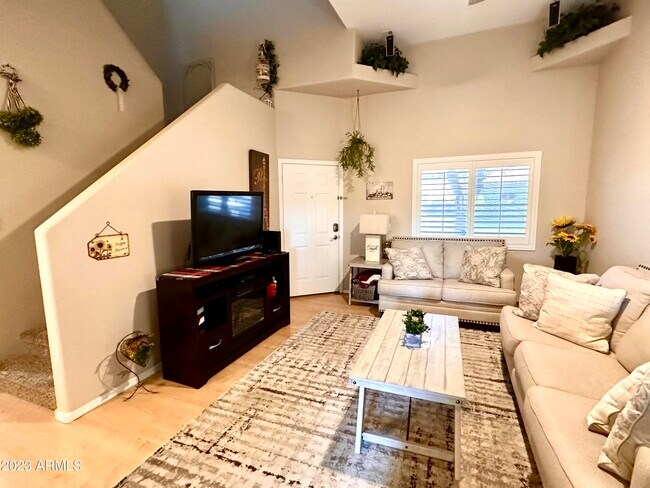 Photo - 15730 N Hidden Valley Ln