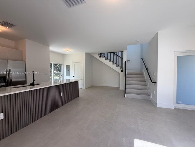 Photo - 2788 NW 9th Pl