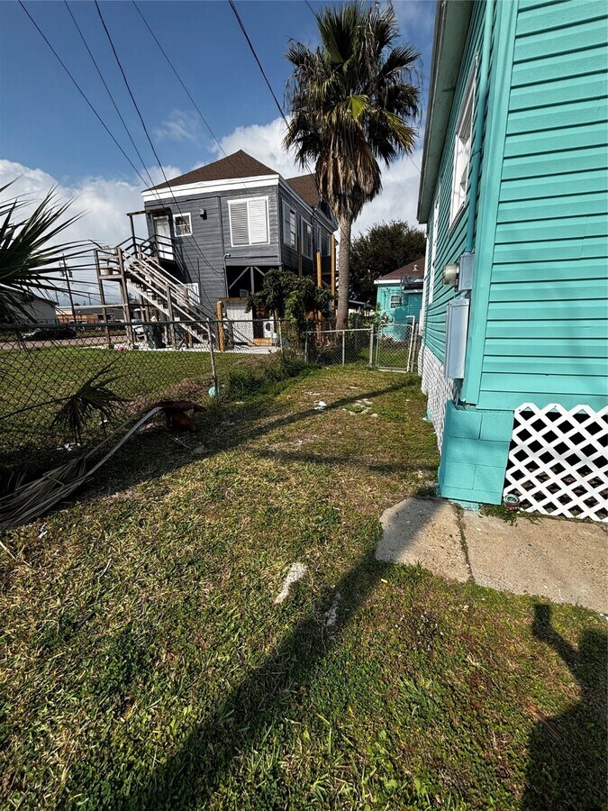 Photo - 4125 Avenue M