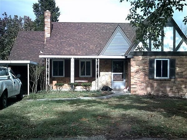 Baxter Ave. 258 - Baxter Ave. 258 House