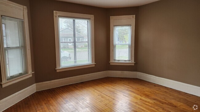 Building Photo - 1229 13th St S Unit 1229 Rental