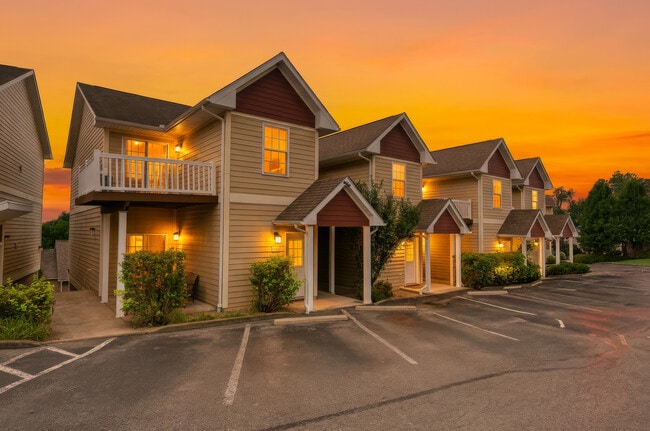 Building Photo - 107 Trescott Ln Unit 107