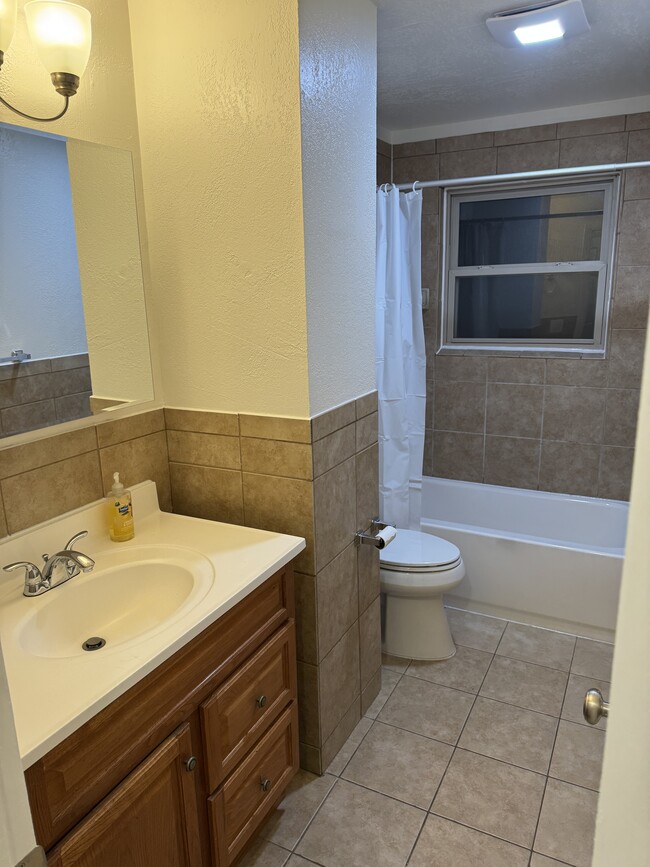 Photo - 16828 E 7th Pl