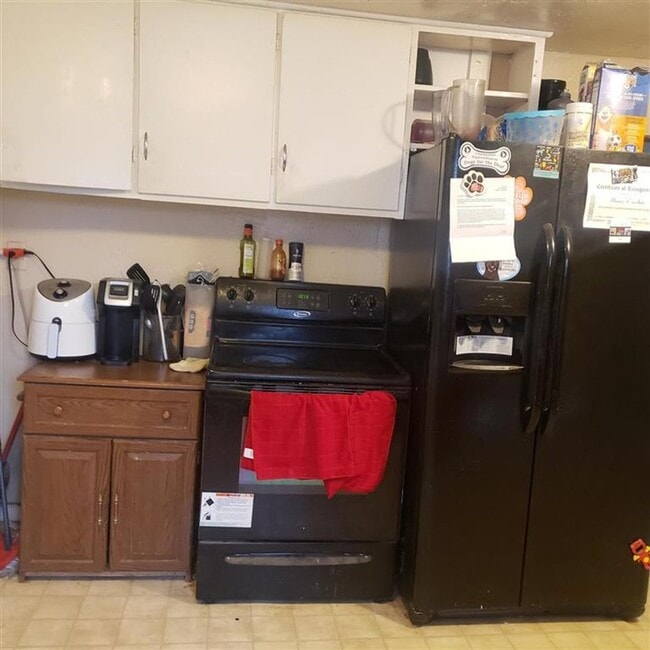 Photo - 685 Randolph Ave Unit Apt A