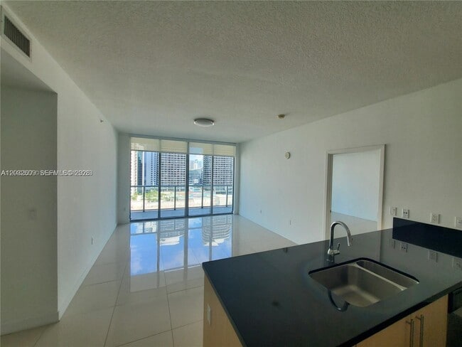 Photo - 1111 SW 1st Ave Unit 2323-N