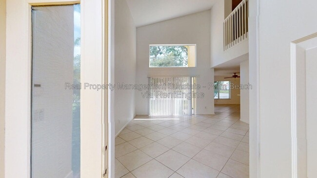 5060 Starblaze Dr