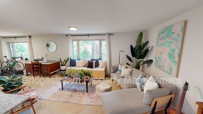 Photo - 2125 Belloak Dr