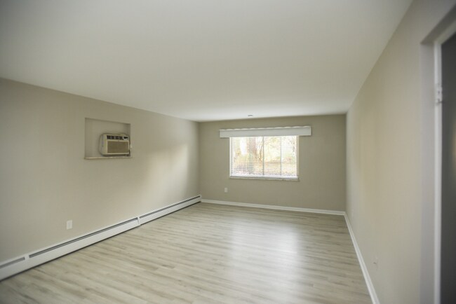 Photo - 3534 Zumstein Ave Unidad 11