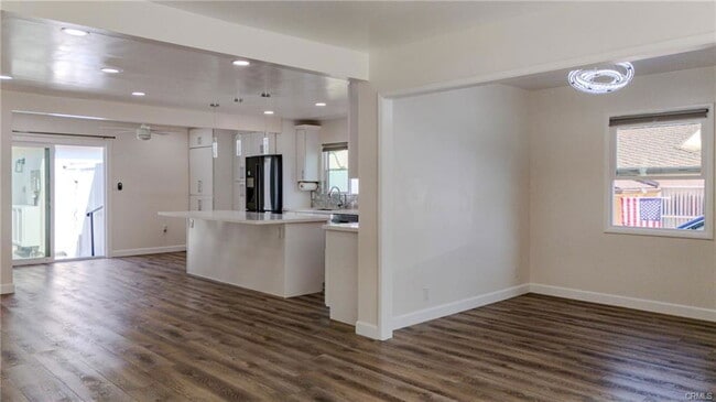 Building Photo - 1509 N Meadows Ave Rental
