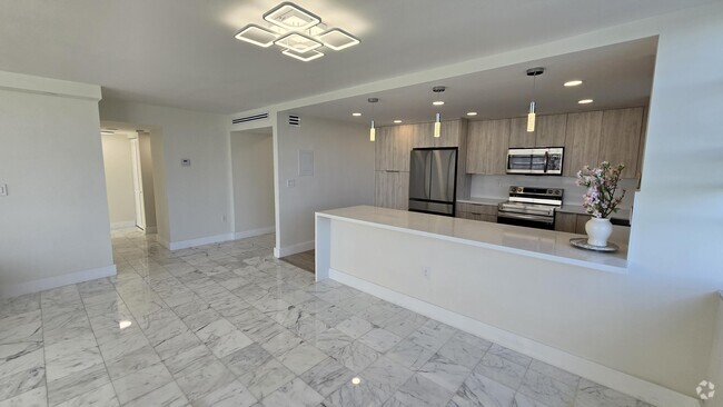 Building Photo - 2780 NE 183rd St Unit 716 Rental