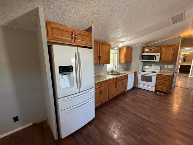 Photo - 2640 S Cottonwood Ln