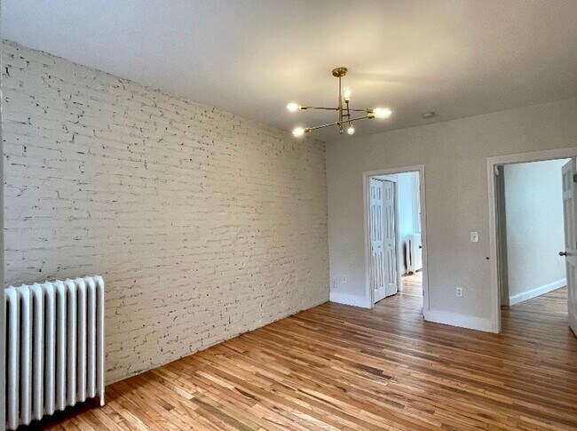 Photo - 13 Anderson St Unit 1
