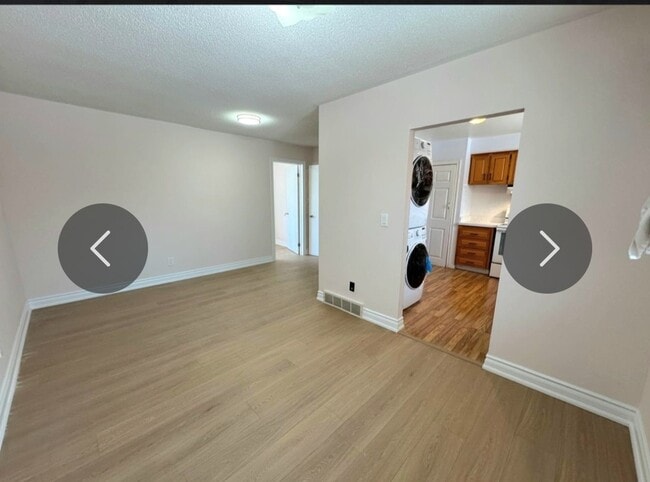 Photo - 20 Lambard Cres