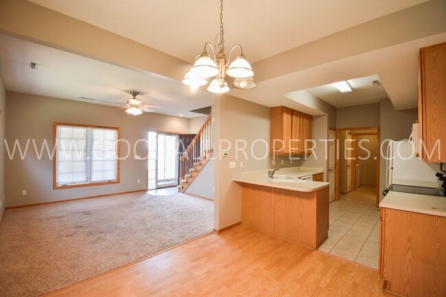 Photo - Beautiful West Des Moines Townhome for Rent