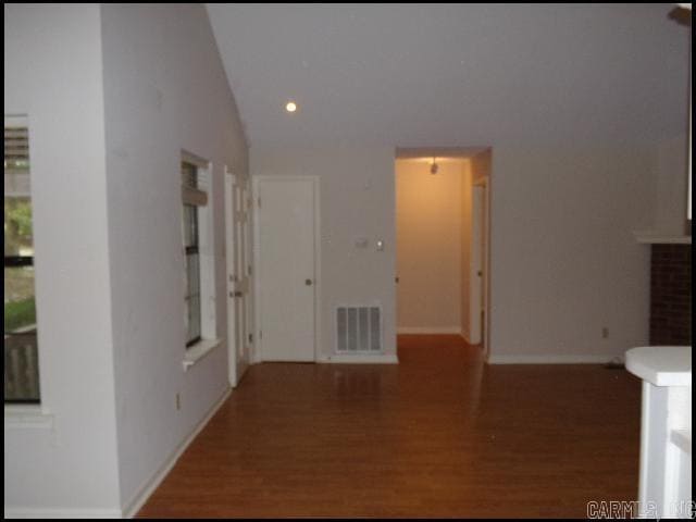 Photo - 16 Woodlore Cir