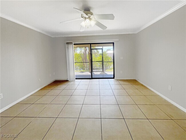 Photo - 4530 SW 10th Ave Unit 101