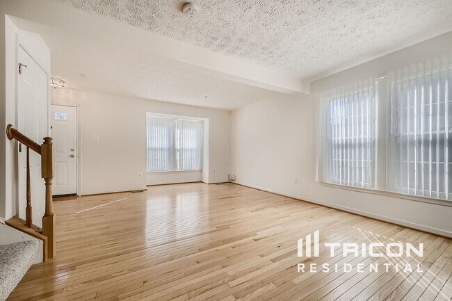 Photo - 9851 Bayline Cir Townhome