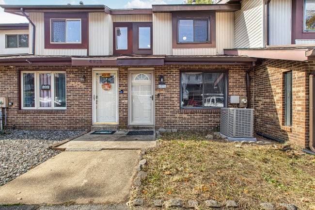 Photo - 4920 S Tupelo Turn