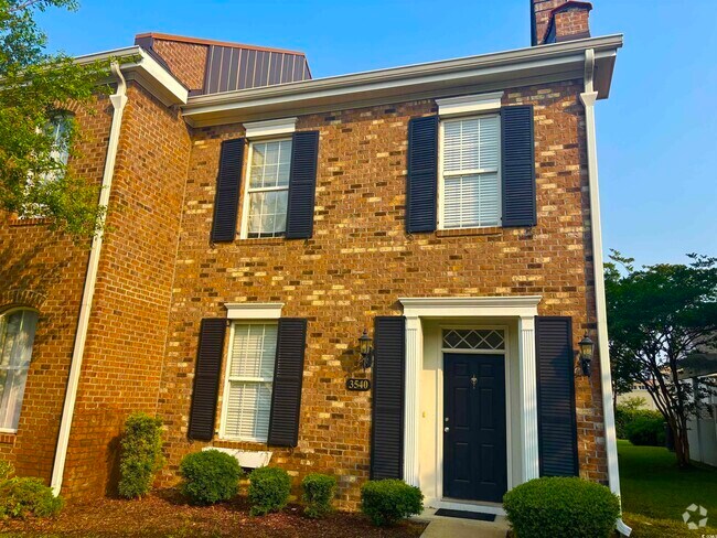 Building Photo - 3540 Alexandria Ave Rental