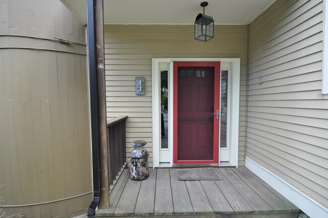 Photo - 764 Barnumville Rd